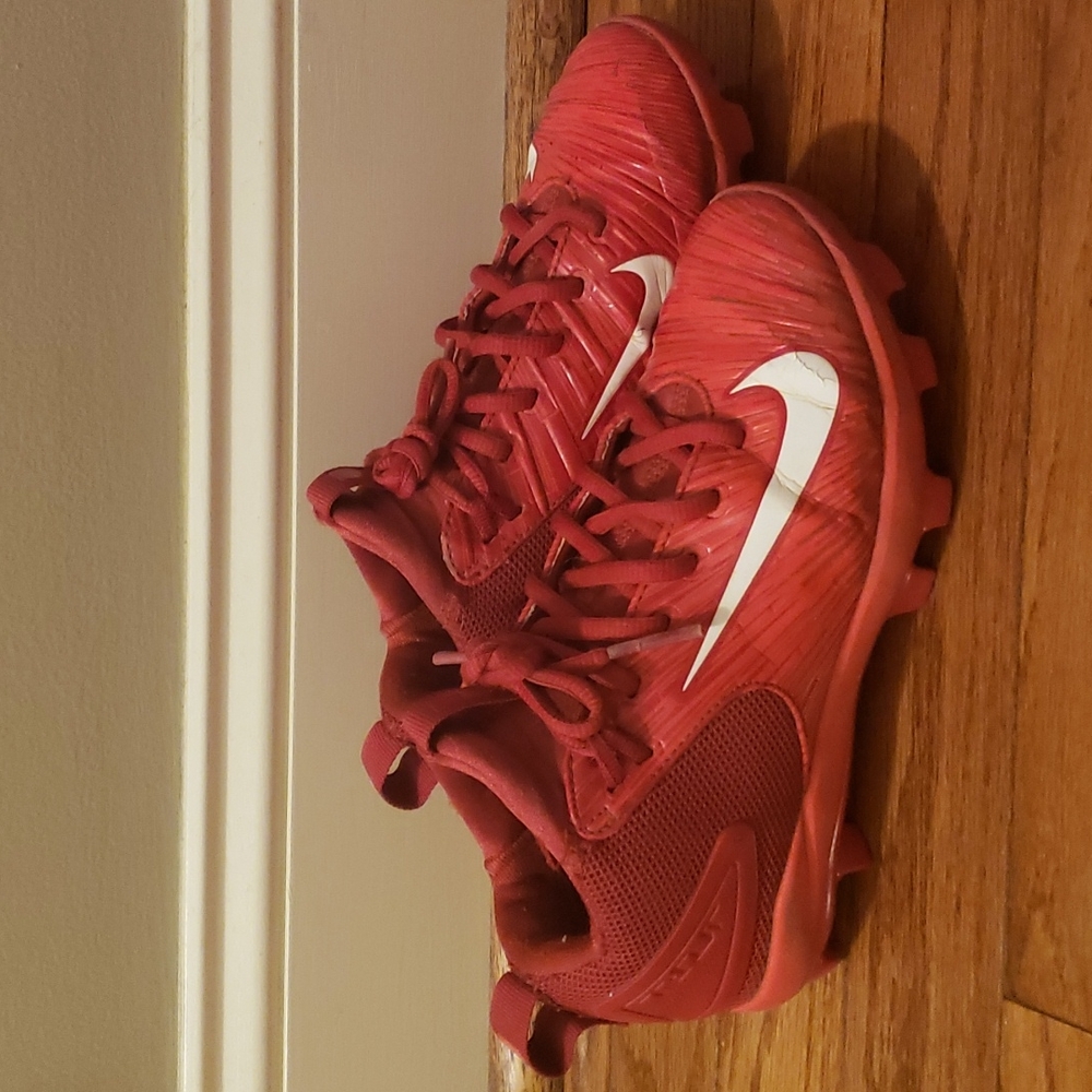 NIKE child football cleats